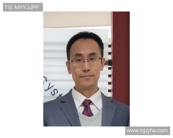 吴芳专访：从羽毛球新星到冠军之路的心路历程分享